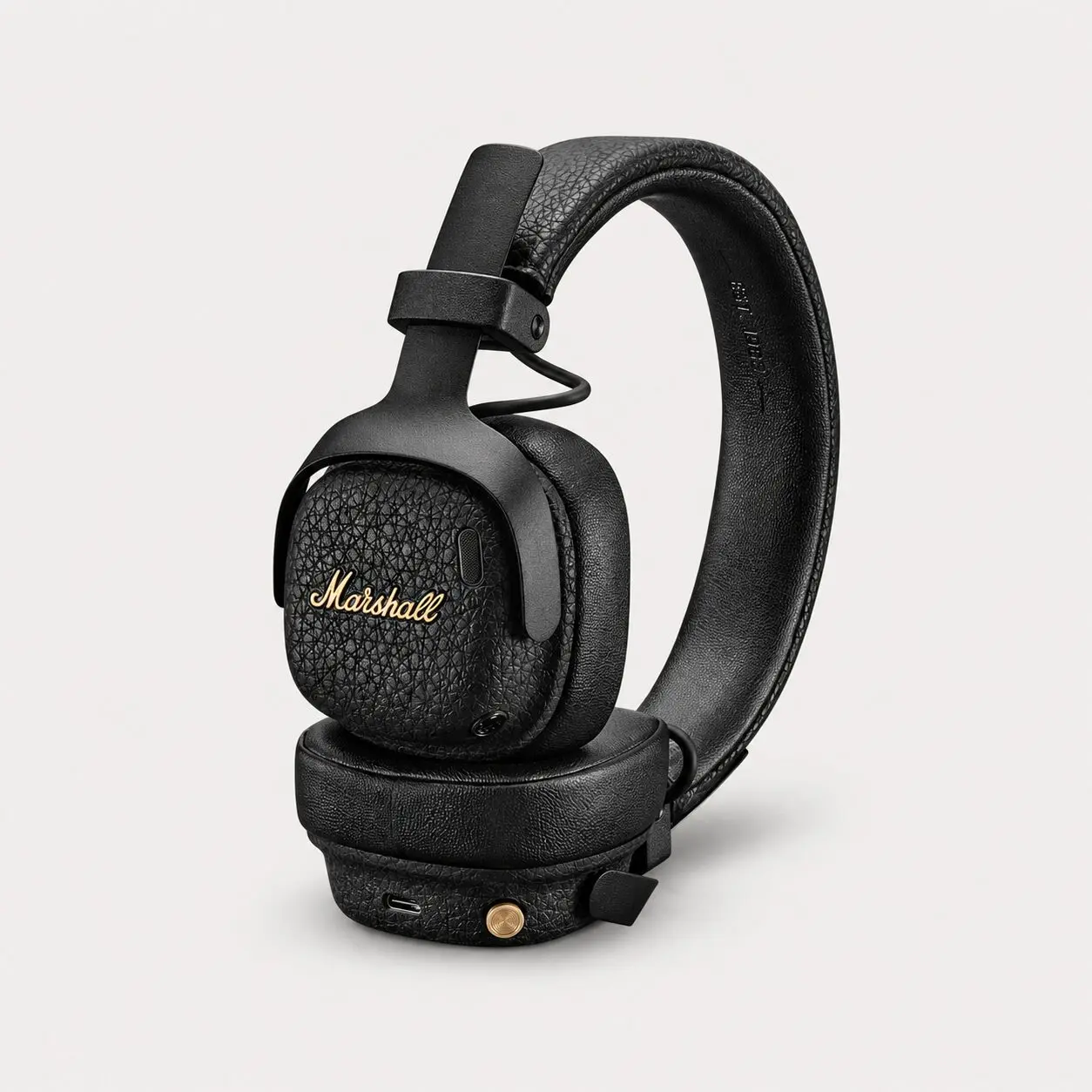 Marshall Milton A.N.C.ブラックの形状と質感が分かる製品画像