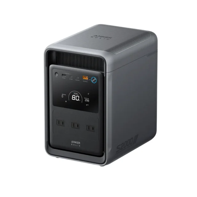 Anker Solix S2000の公式製品画像。正面の表示部と出力口、側面のS2000表記が見える