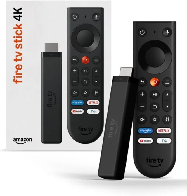 Fire TV Stick 4K(第3世代)の本体と新しいFire TVリモコン、パッケージ